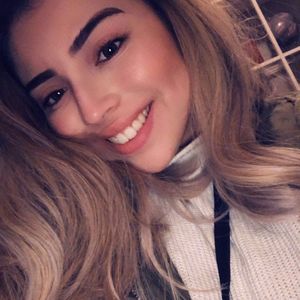 Meet your Posher, Kassandra